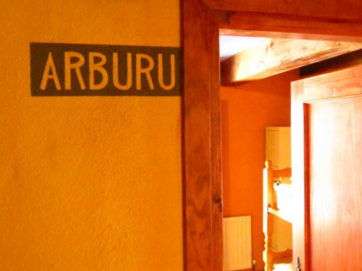Albergue Olasenea Aterpea Zubieta Exterior photo